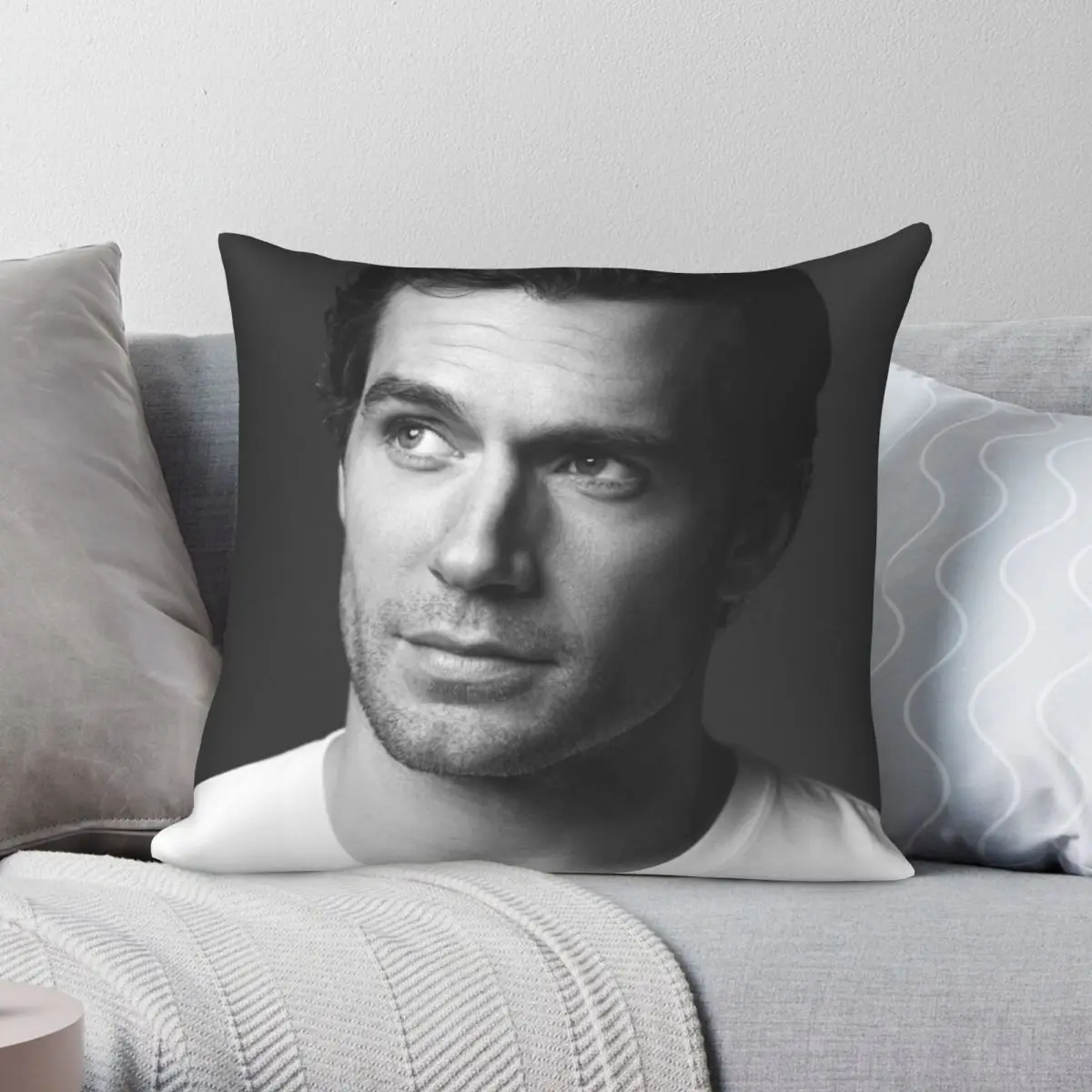 

Henry Cavill Square Pillowcase Polyester Linen Velvet Printed Zip Decor Throw Pillow Case Sofa Cushion Cover Wholesale 18"