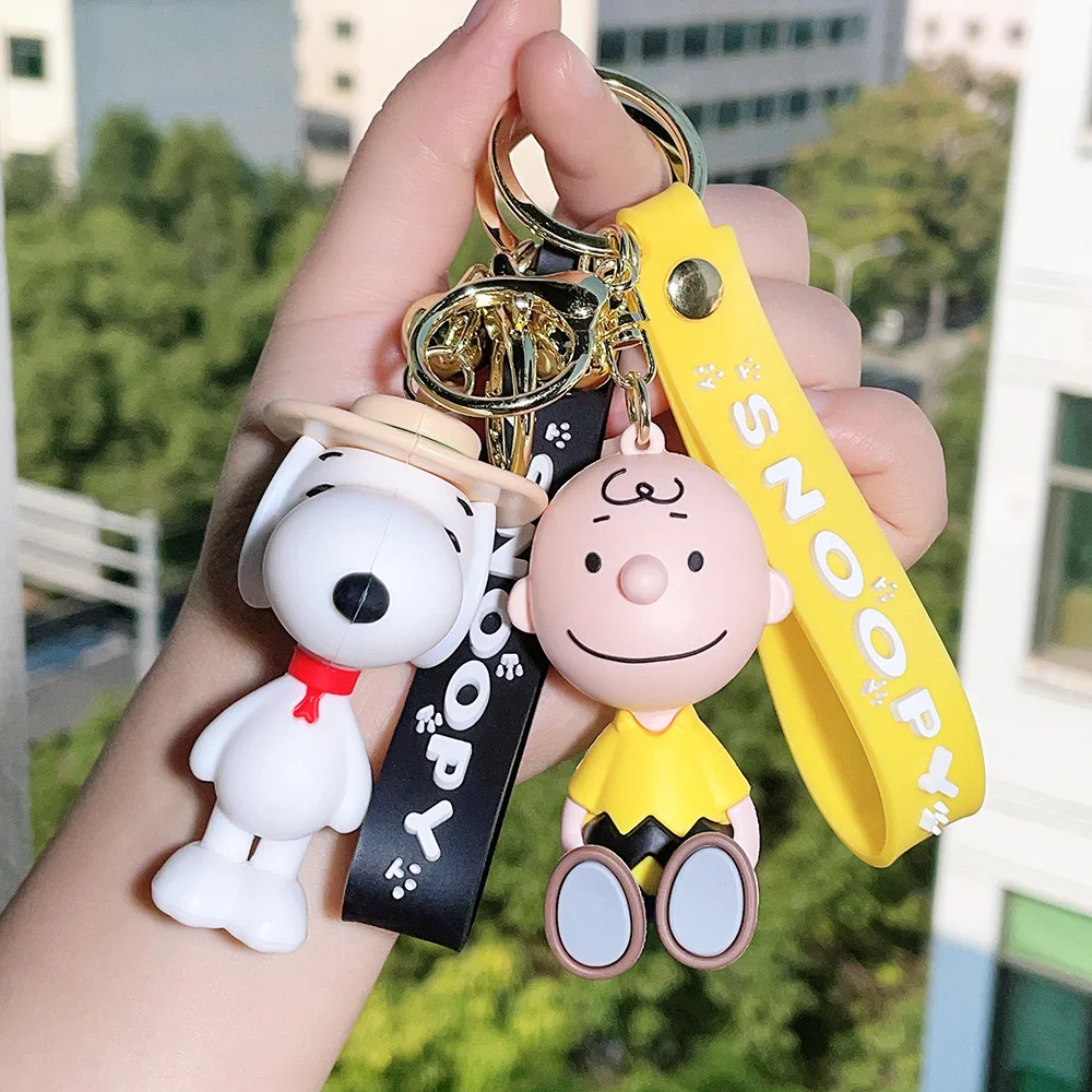 Plush Keychain Key Chain Bunny Keychain Balloon Dog Keychain Cute cartoon Snoopy Charlie 3D doll star keychain pendant Car keychain gift preferred