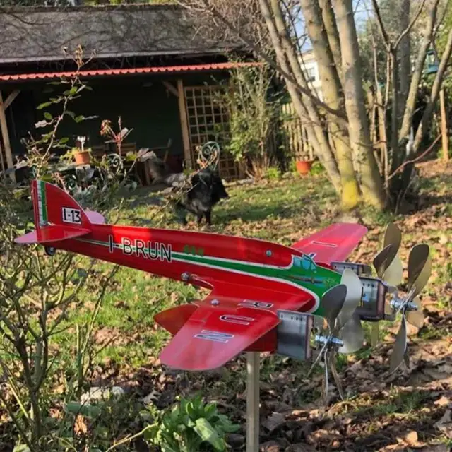 1Pc Airpler Larpler Wind Forner Hűvös Szél Irányjelző És Fém Repülőgépek Weathervane Az Udvarra A Kerti Művészeti Dekorációra - Image 5