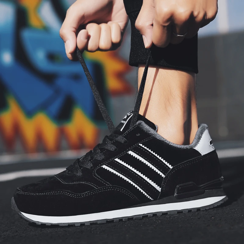 Men Casual Suede Leather Running Shoes Classical Jogging Sport Comfort Outdoor Breathable Flats