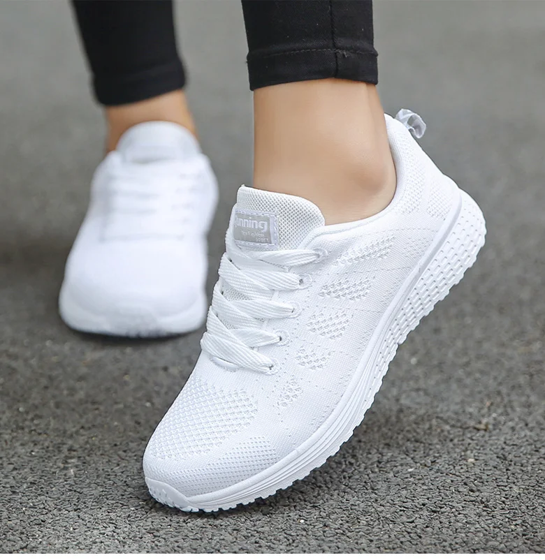 Women Sports Shoes 2023 Trends Sneakers Women Light Sport Sneaker Breathable Casual Shoes For Women White Tennis Female Footwear