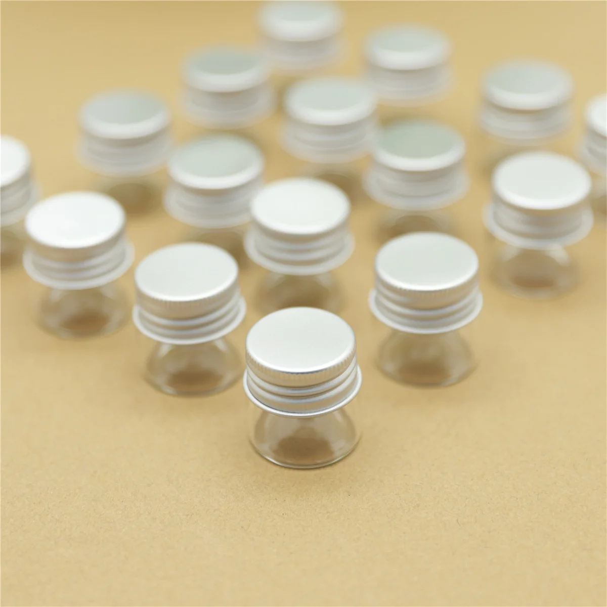 50/100 pcs/lot Small Glass Bottles Aluminum Caps 21*30*30mm 10ml Glass Jars Decorative Containers DIY Craft Vial Bottles