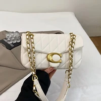Sac à bandoulière de luxe pour femme en cuir premium, portefeuille au design vintage avec bandoulière réglable et amovible 3