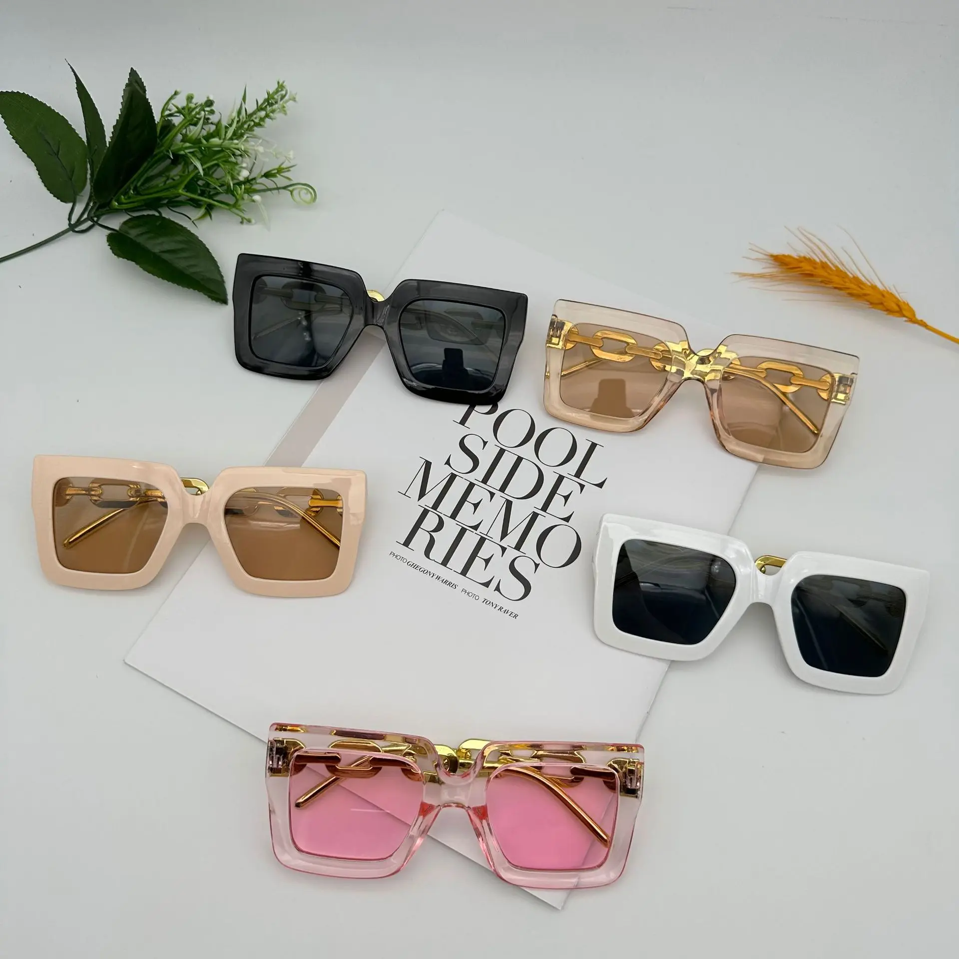 Lot of designer sunglasses - Gem