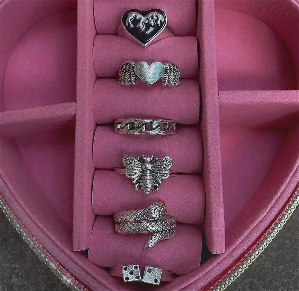Punk Gothic Heart Ring Set Women Black Dice Vintage Spades Ace Silver Plated Retro Rhinestone Charm Billiards Finger Jewelry ring set,finger ring,silver ring,sparkling heart ring,jewelry accessories