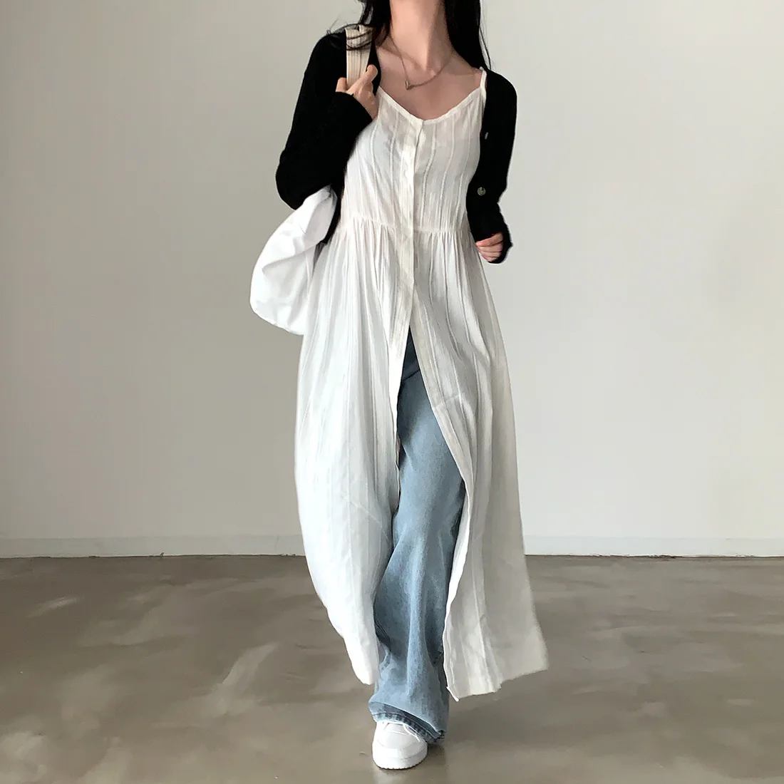 우아한 레이스 미디 드레스 싱글 버튼 초봄 스트랩리스 가운 면 소재 단색 출퇴근 스타일