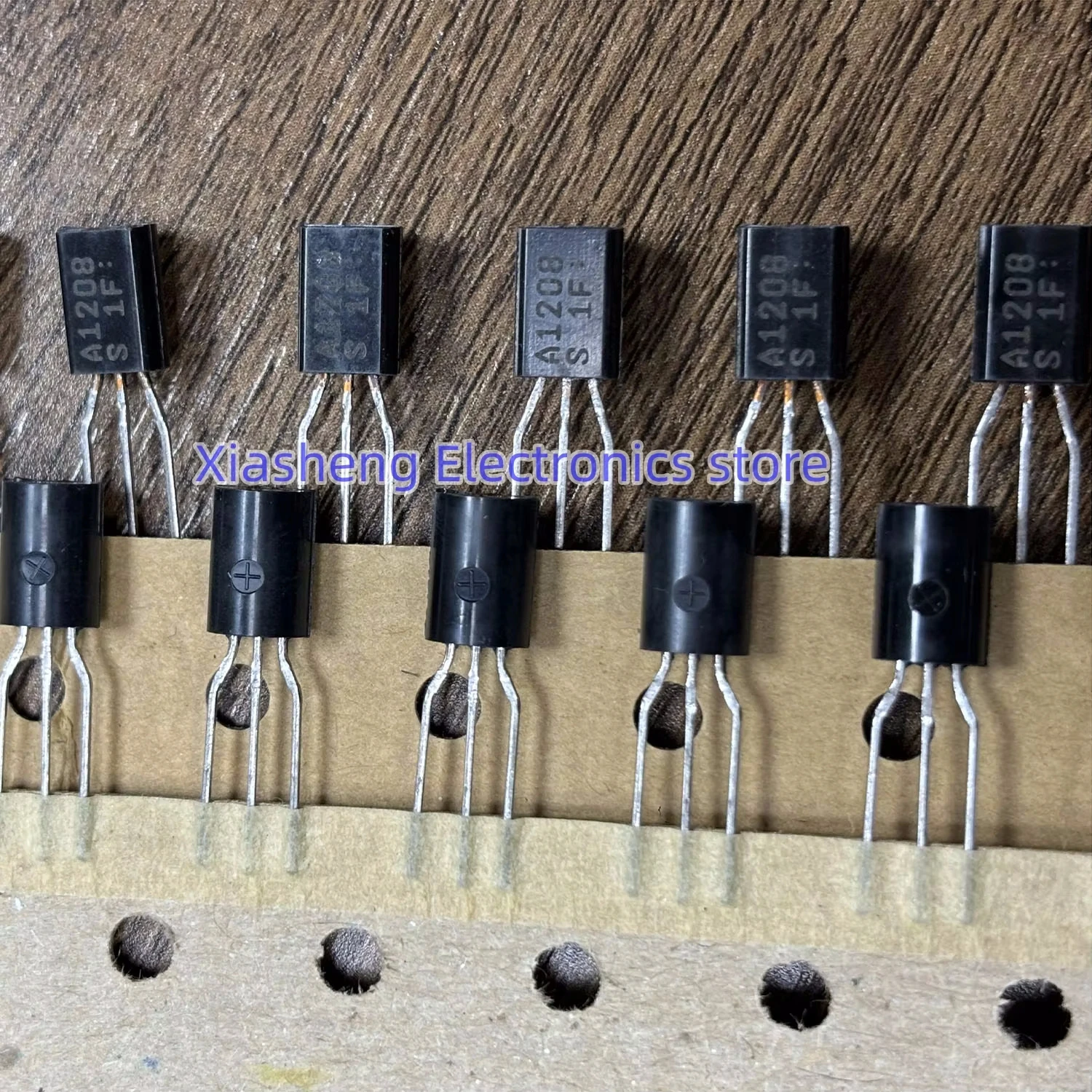 새로운 오리지널 10쌍 2SA1208 A1208 + 2SC2910 C2910 TO-92L 오디오 전력 증폭기 트랜지스터 재고 있음 좋은 품질