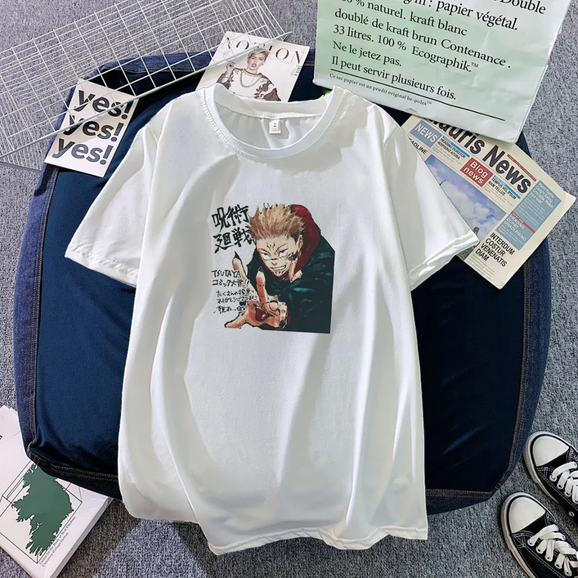 2022 women's short sleeved Japanese animation spell hero printed top T-shirt loose milk silk |