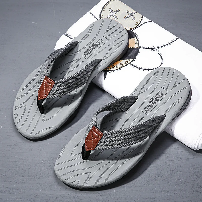 2026 High Quality New Brand Men Flip Flops Summer Beach Flip Flops for Men Fashion Breathable Casual Men Beach Slippers - 2