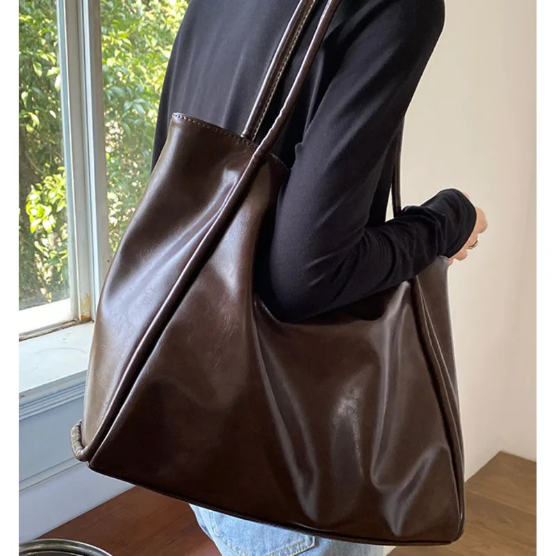 Handheld One Shoulder New Bag Large Capacity Versatile Underarm Handbags For Women High-Quality Messenger Luxury Crossbody Y2k