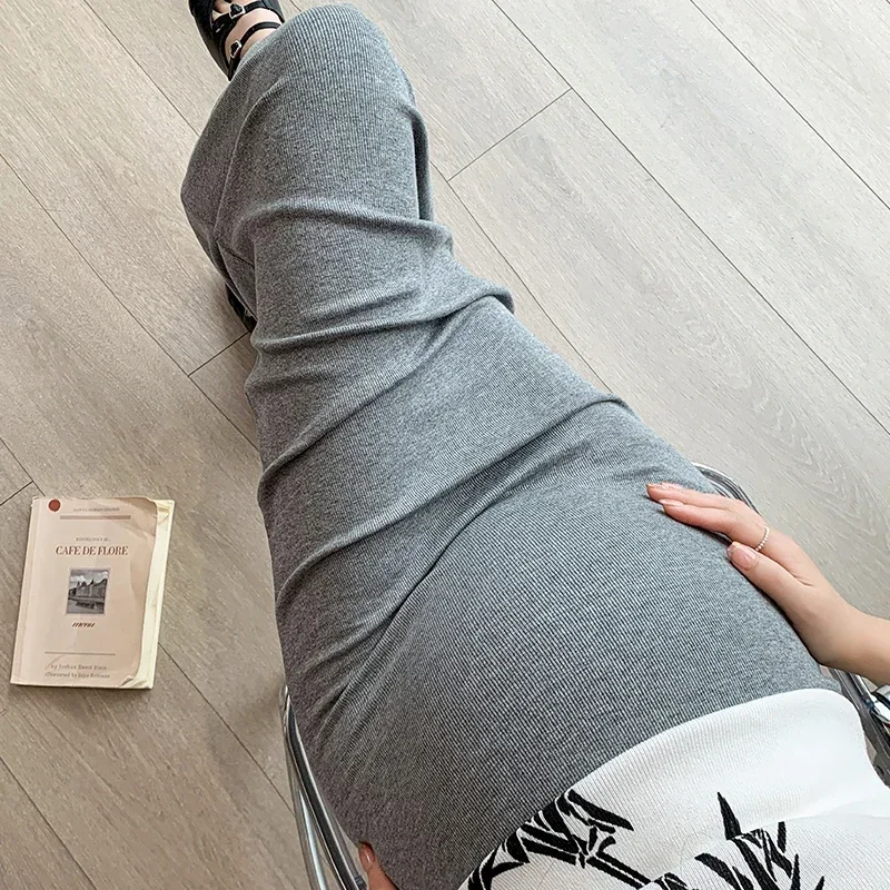 Short Maternity Summer Straight Skirts Stretched Solid Color Pregnant Woman Knitting Skirt Slim Hips Pregnancy Pencil Skirts