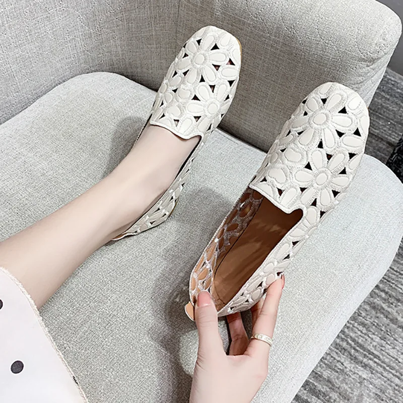 

Flat Shoes Women New Large Size Square Head Shallow Mouth Hollow Out Fashion Trend Casual Comfortable Shoe Sapatos Femininas