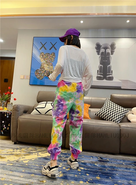 Versatile leisure tapered trousers with a tie-dye pattern