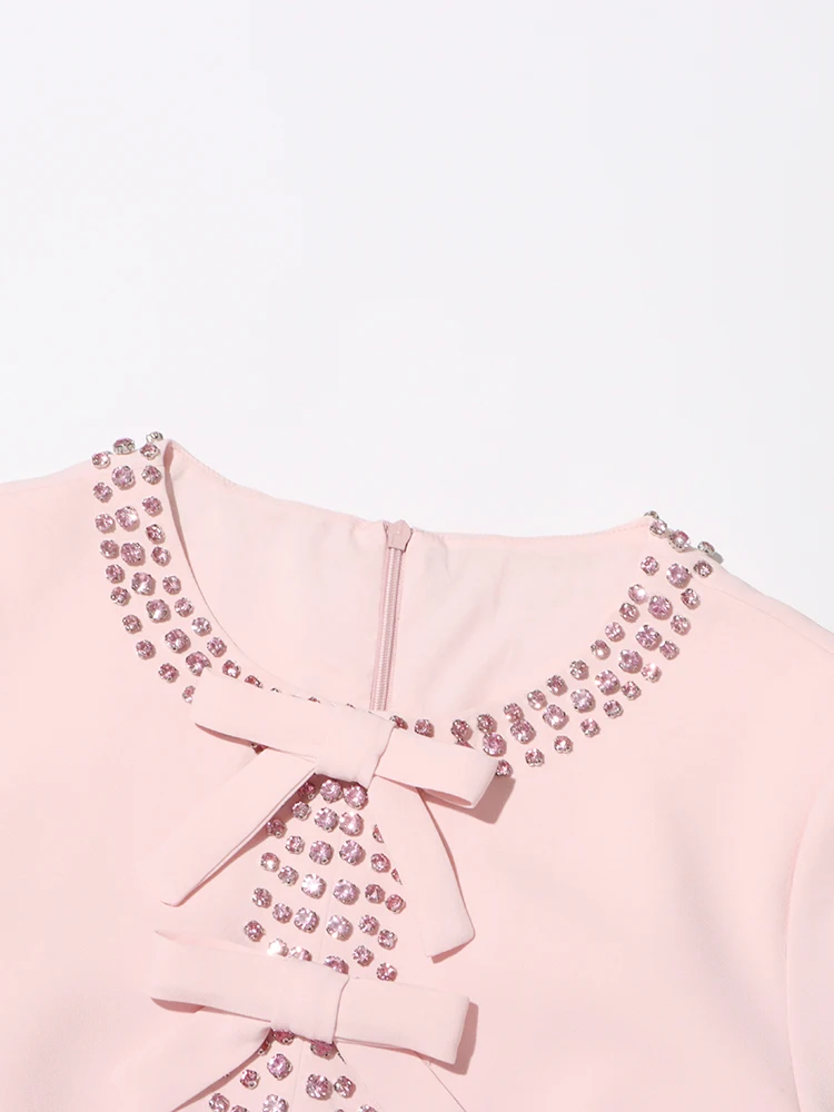 فستان رسمي بفيونكة ماسية