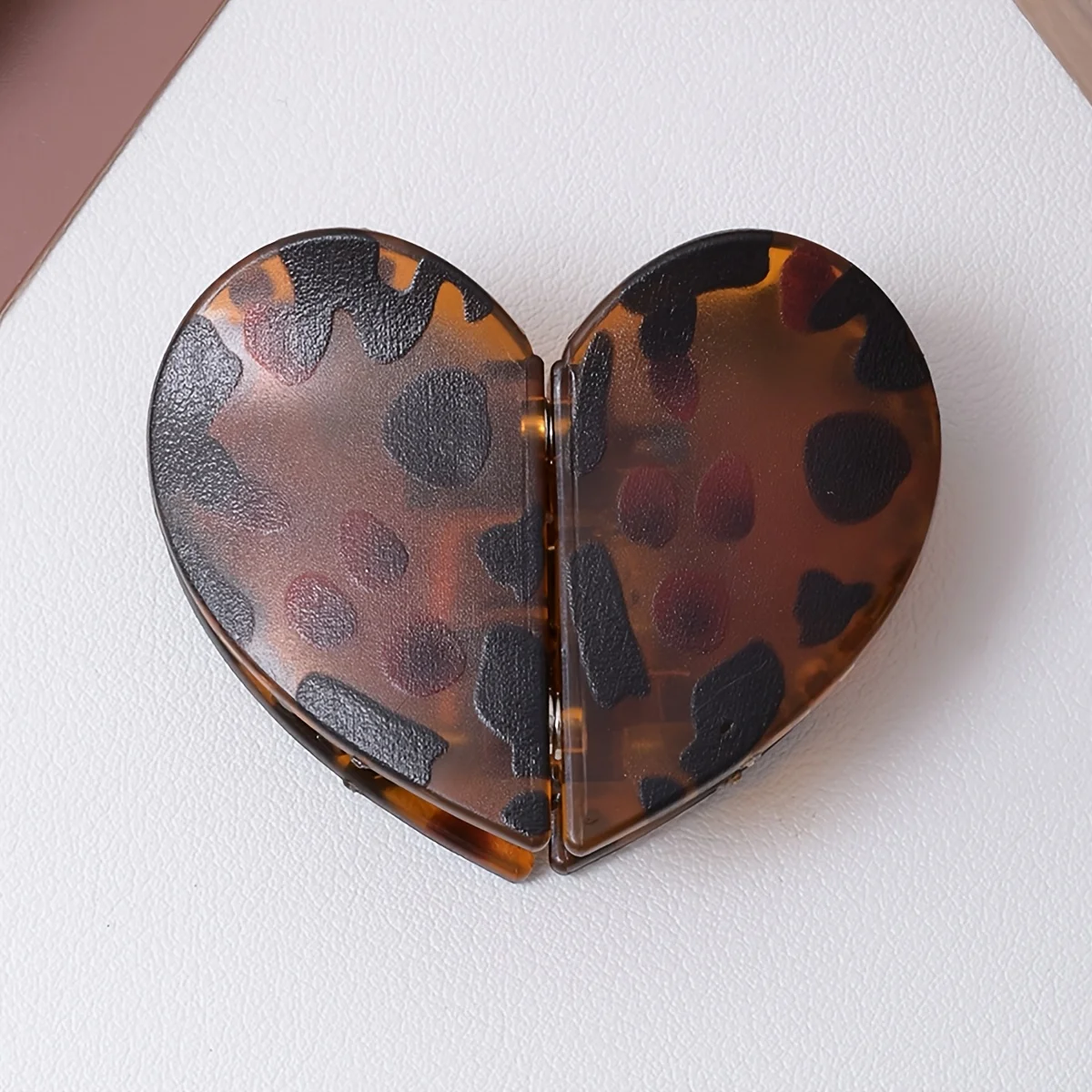 Leopard Print Heart Magnetic Hair Claw Clips - Detachable Vintage Style