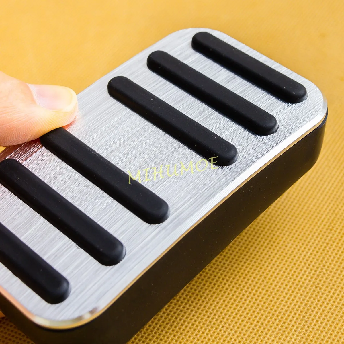 LHD 실버 알루미늄 발 받침 데드 브레이크 가스 스로틀 페달 패드 커버 세트 2016-2025 Honda Civic 10th 11th