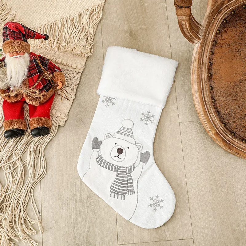 thumbnail image 1 of Calcetín navideño con nombre personalizado, decoración para árbol de Navidad, medias personalizadas, cualquier nombre, regalo de Año Nuevo para niños, bolsas de dulces, 1 of 5