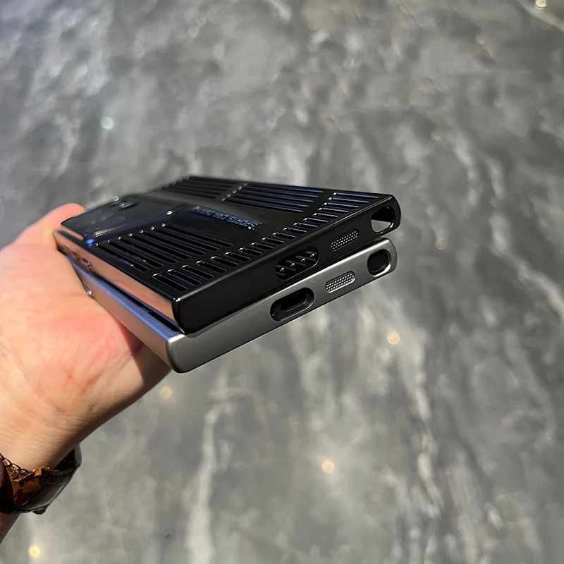 Luxury Solid Color Frosted Shockproof Phone Case with Heat Dissipation