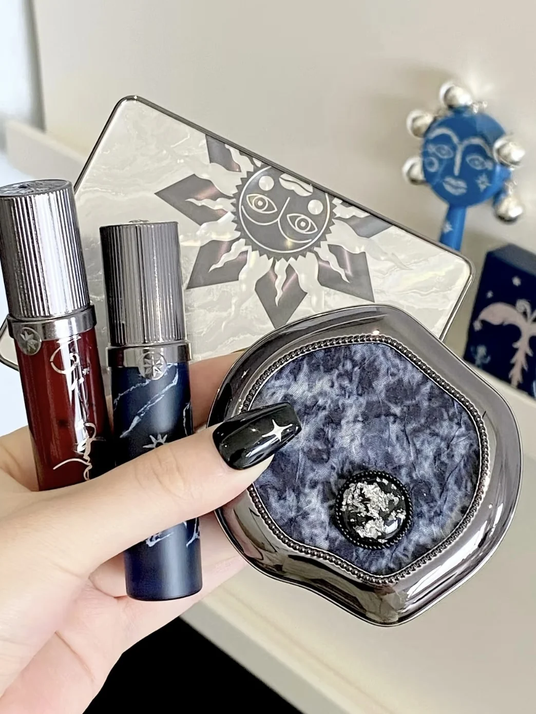 Girlcult Hmong Witch Series Makeup Set Blusher Lipstick Glaze Eyeshadow Palette Shimmer Scream 3Pcs Gift Box 2