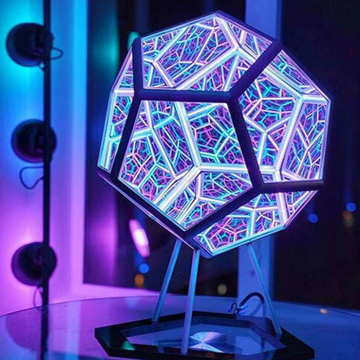

Infinity Dodecahedron Colorful Light Fantasy Geometry Spiral Space LED Art Lamp USB Powered y2k Decoration Night Lamp Gaming Set
