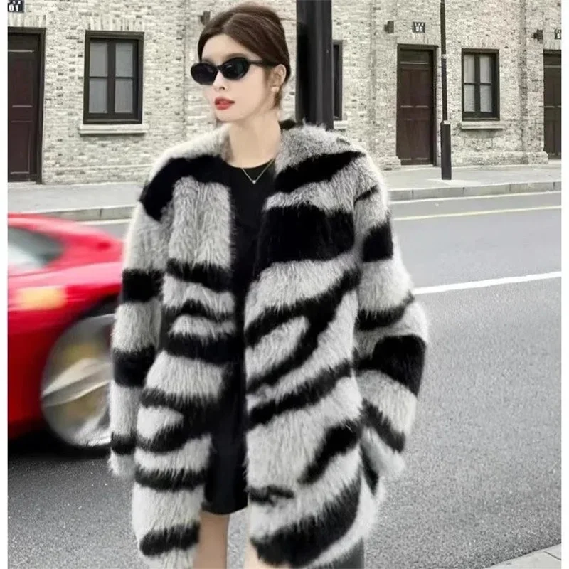 Zebra Patterned Faux Fur Retro Fur Coat For Women 2024 New Loose Korean Version For Young Niche Loose High-end Trendy Commuting