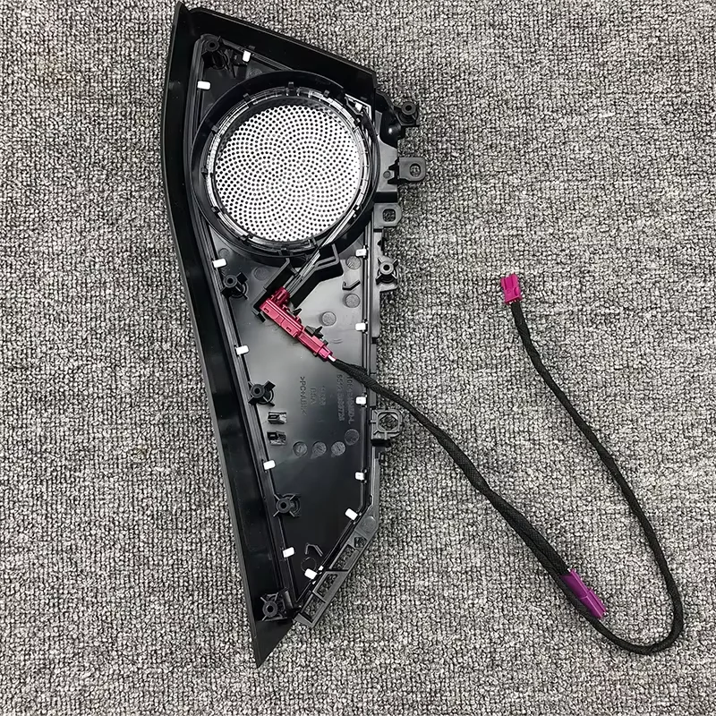 BMW G05 X5 G06 X6 G07 X7 G30 G31 5시리즈용 발광 커버 케이블 LED 램프 플러그 앤 플레이 고품질 BW 스피커 커버 라인