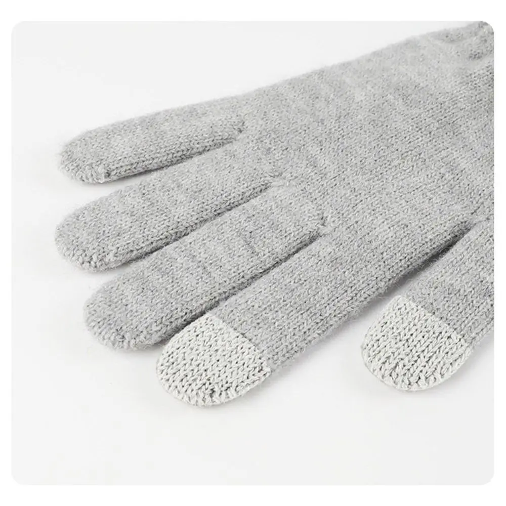 3 in 1 Beanie Hat Scarf Gloves Set Touchscreen Gloves Soft Winter Hat Cold Weather