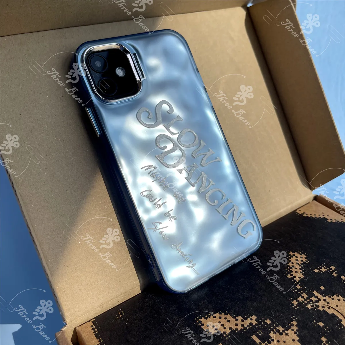 EXILE DANCE様★使用２年未満★iPhone 15Pro 128G iPhoneSE 第2世代 128G ホワイト スマートフォン本体