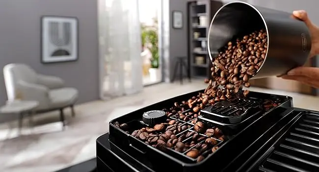 Description Picture 5 of itemEspresso & Coffee Machine with Automatic Milk Frother, One Touch Latte, Cappuccino, Built-in Grinder, Silver, ECAM22080SB
