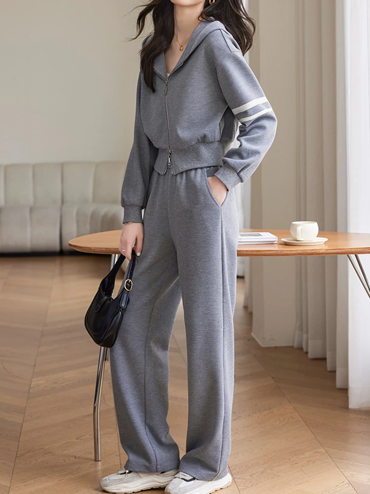 

Women's Fashion Two Piece Set Outfits Hoodies Set Long Sleeve & Wide Leg Pants High Waist Tracksuit