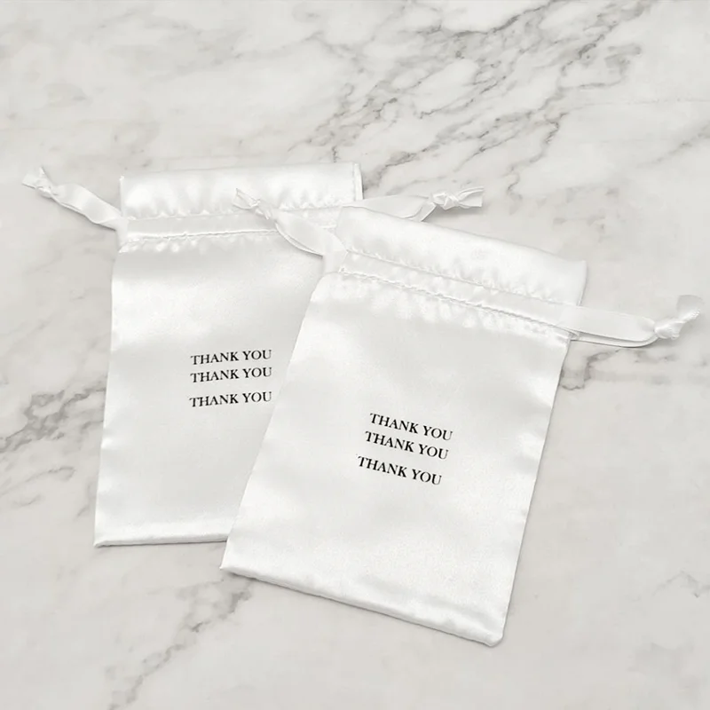 커스텀 로고 화이트 실크 새틴 백, 헤어 익스텐션 포장, 쥬얼리, 웨딩, 가발, 메이크업 선물 가방, 드로스트링 파우치, 도매 50p