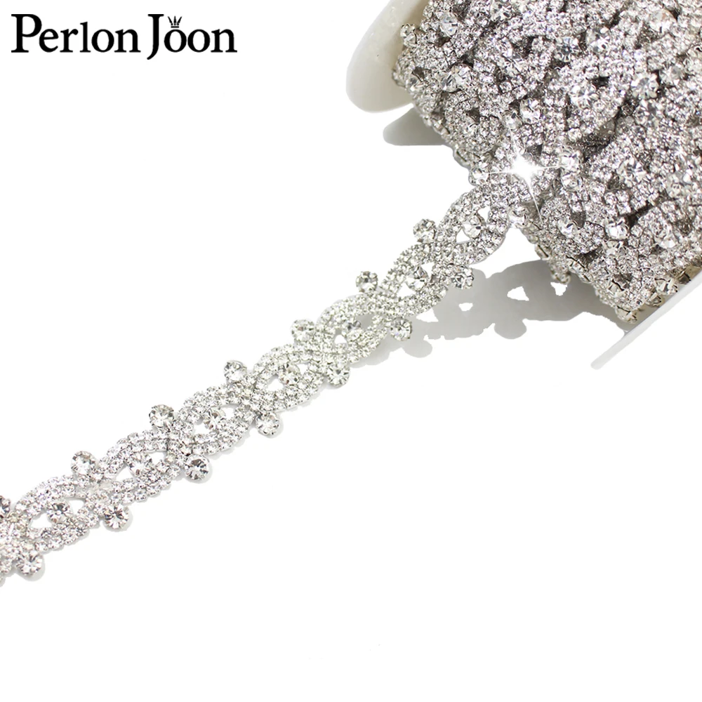 Kreuzform Runde Diamant Strass Trim Kette Silber Kristall gelötet Kette Dekoration Hochzeitskleid Handwerk Zubehör ML215