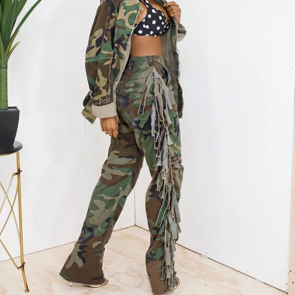 Tassel-Decorated High-Waisted Green Camo Cargo Pants 7