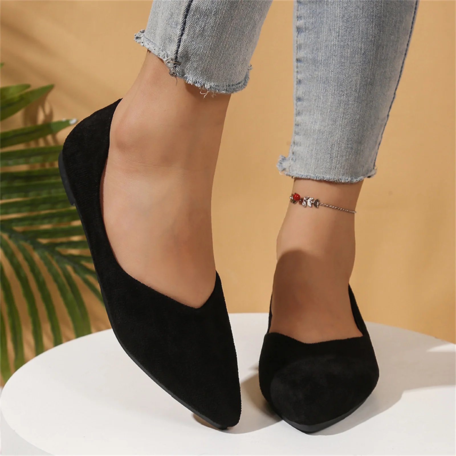 أحذية نسائية مسطحة أنيقة بألوان زاهية، أحذية باليه ناعمة ومريحة للصيف بمقدمة مدببة