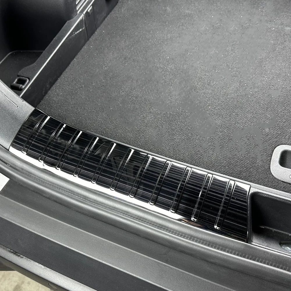 

For Hyundai Kona SX2 2024 Stainless Steel Tailgate Sill Threshold Pedal Cover Trunk Inner Protective Guard Panel