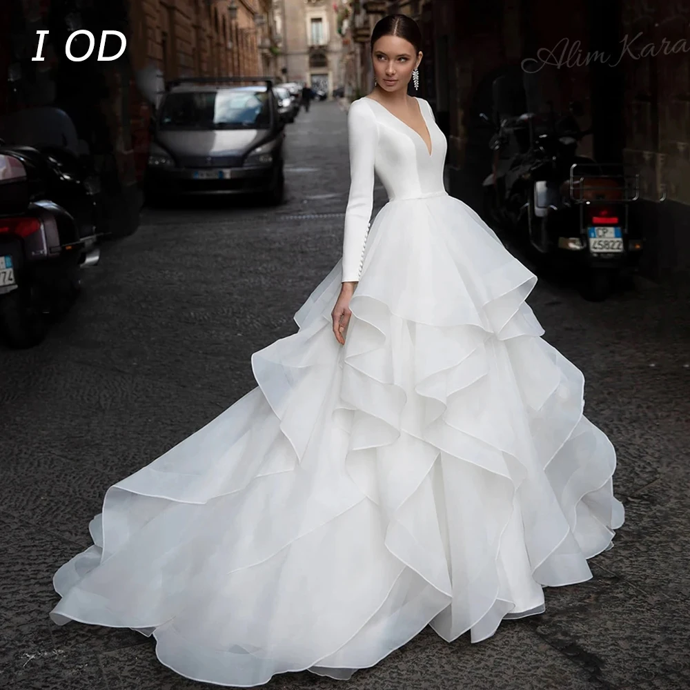 

I OD minimalist long sleeved wedding dress fashionable V-neck wave large skirt satin ball dress bride De Novia