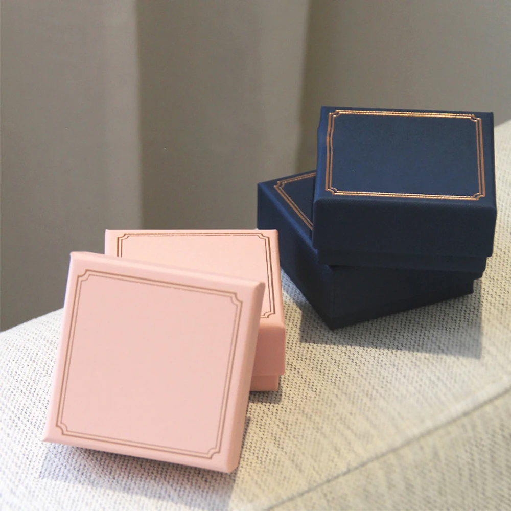 New Fashion Jewelry Packaging Gift Paper Box With Sponge Portable Rings Earrings Necklace Case for Travel Birthday Wedding Party