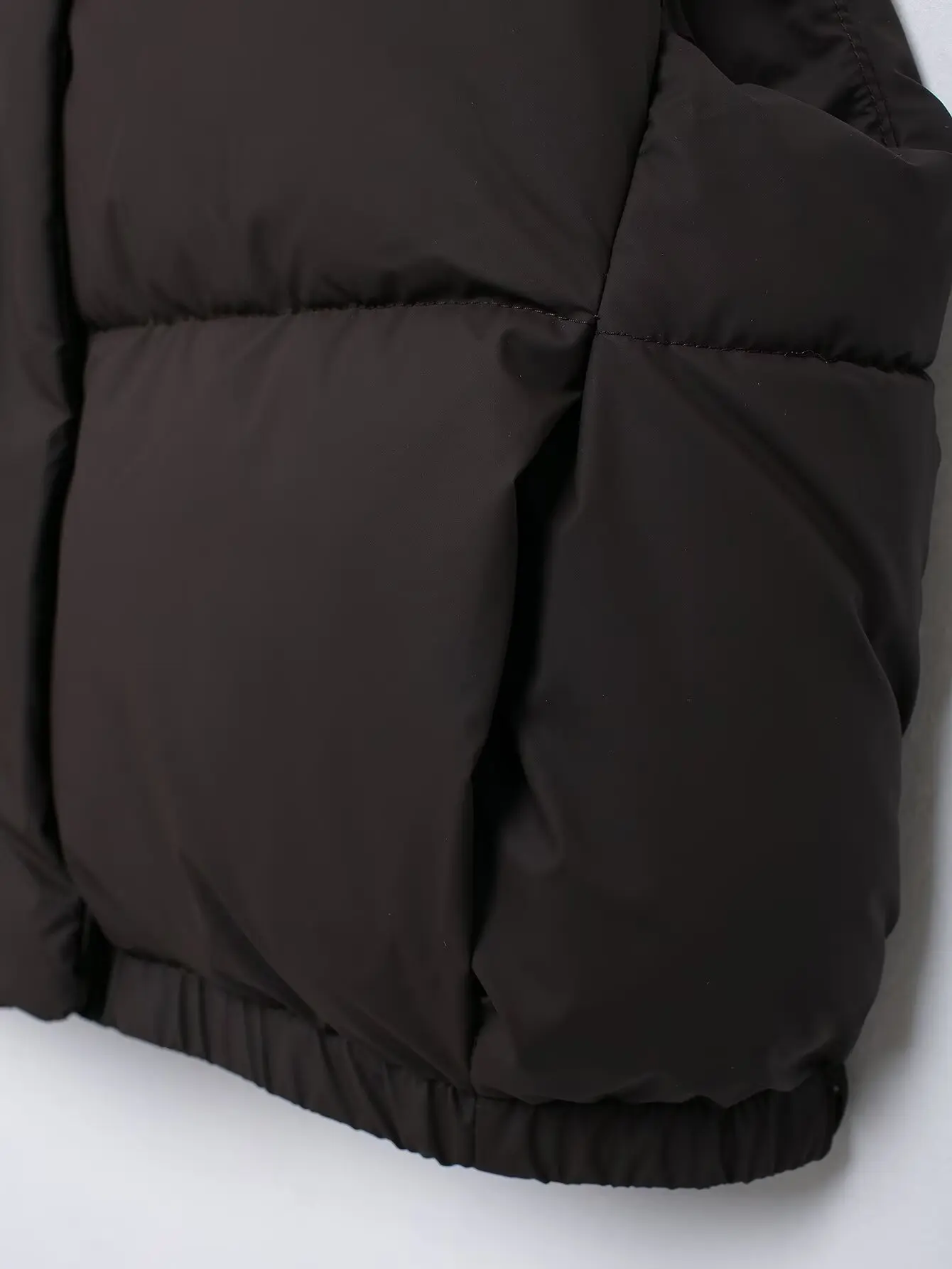 Vest Coat Women's Jackets Black Sleeveless Tops Winter Warm Waistcoat Streetwear Fashion Tops 2024 inszart Solid Woman Outwear