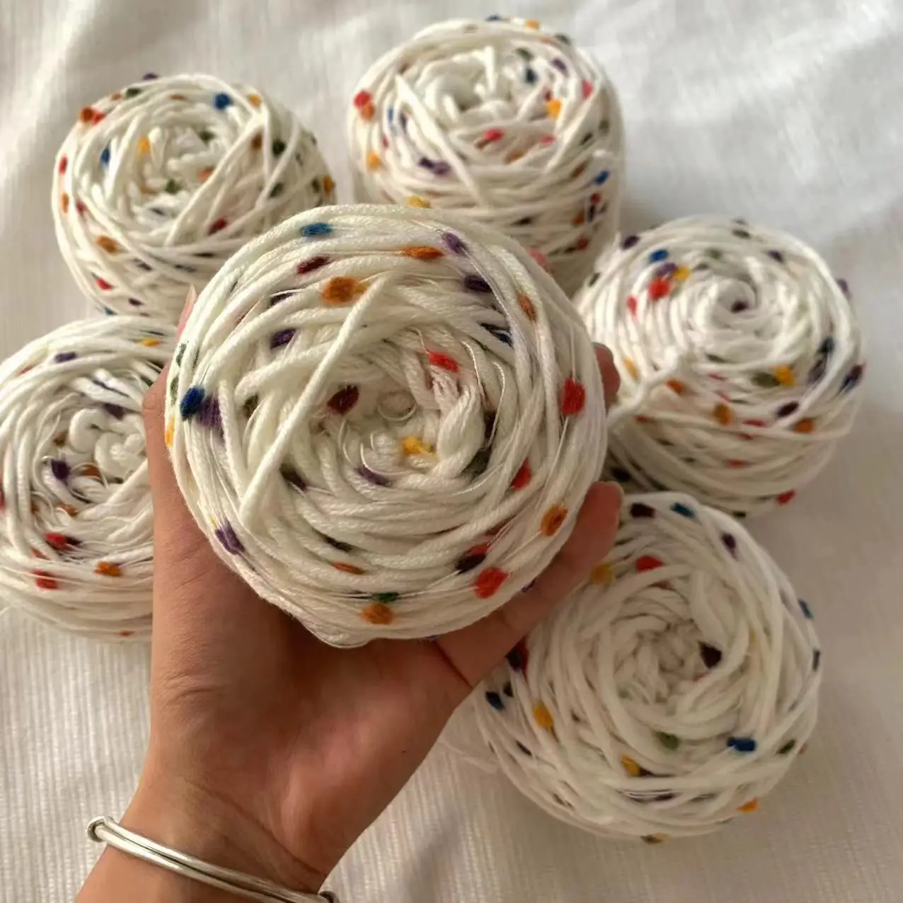 New Skittles Fancy Yarn Linea Di Fagioli Di Lana Fatta A Mano Fai Da Te Sciarpa Tessuta Linea Palla Di Colore Misto Filo Di Fagioli Per Maglieria A Ma