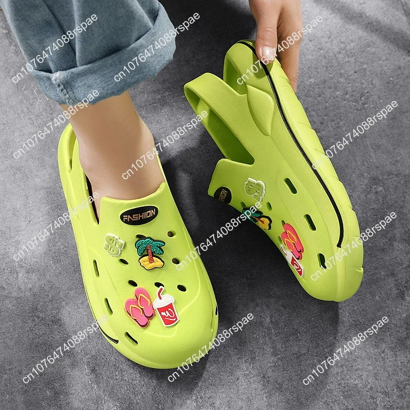 Hot Summer Woman Slip On Sandals Comfort Nursing Shoes Flat Slippers Couple Women Garden Shoes Green Cartoon Clogs Sandals
