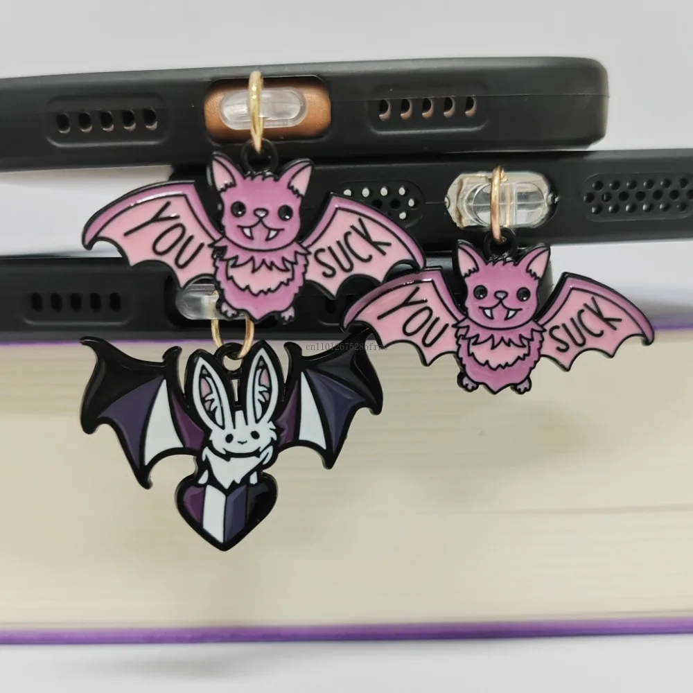 Halloween Bat Phone Dust Plug Charm – Festive Charge Port Accessory with Dust Protection