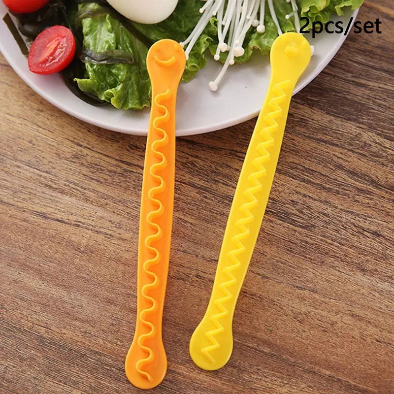 Creative Lace Egg Cutter 2 Pcs for Boiled Egg Cut Flower Styler egg slicer