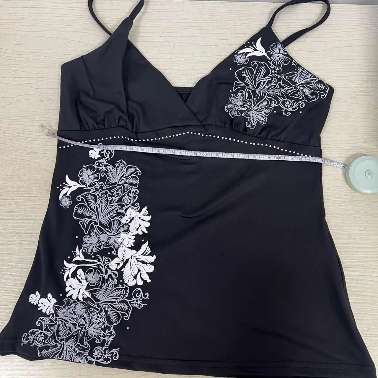 รูปสินค้า เสื้อสตรี Y2K แนว Gothic ลวดลายดอกไม้ ดีไซน์เซ็กซี่