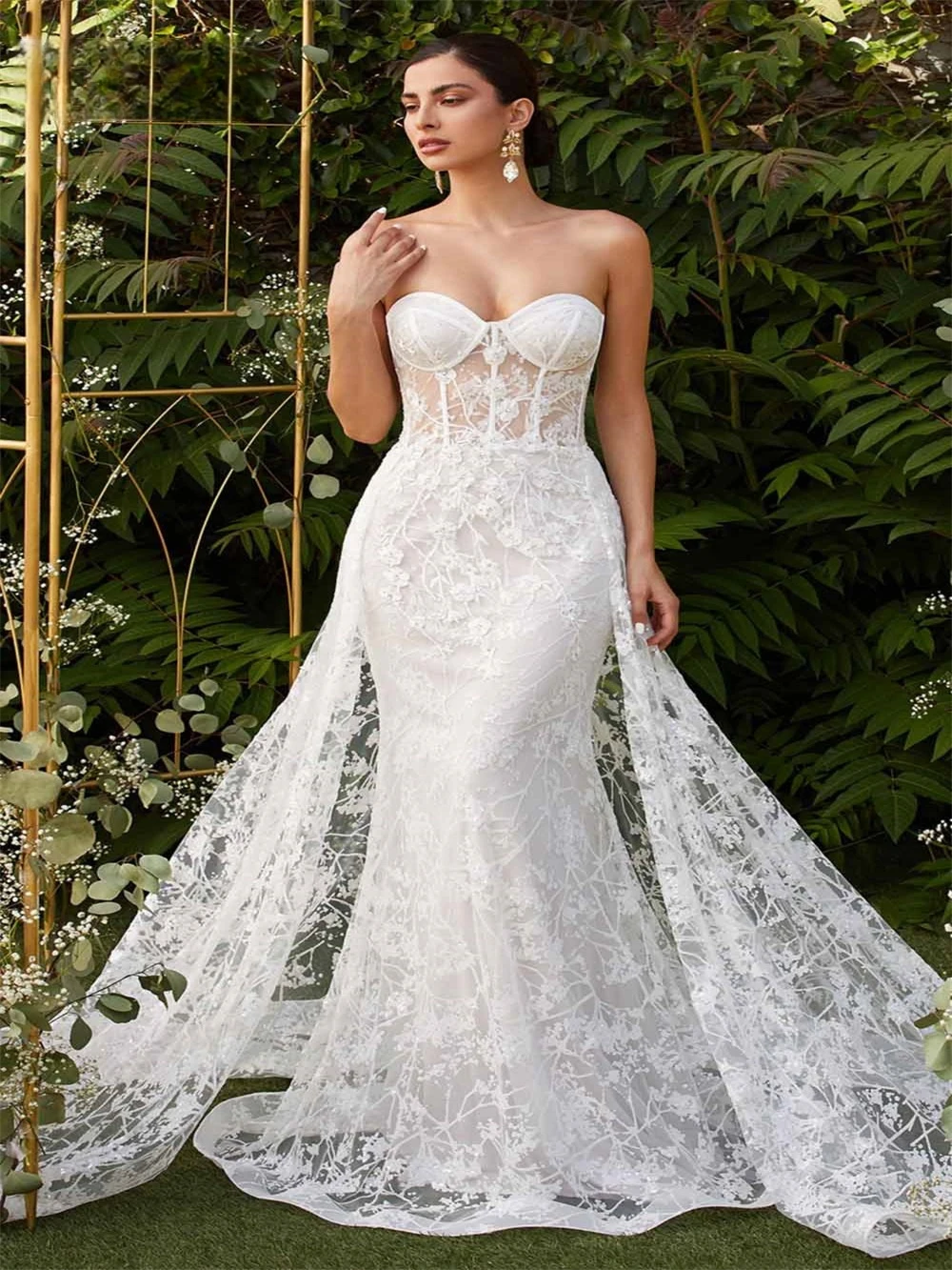 Рисунок 4 - Женское свадебное платье до пола