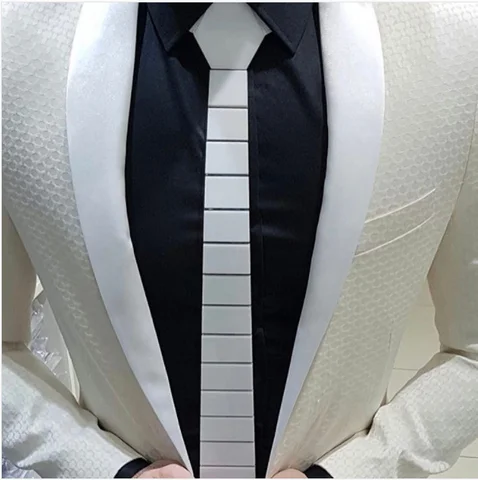 Рисунок 6 - Глянцевый черный мужской модный