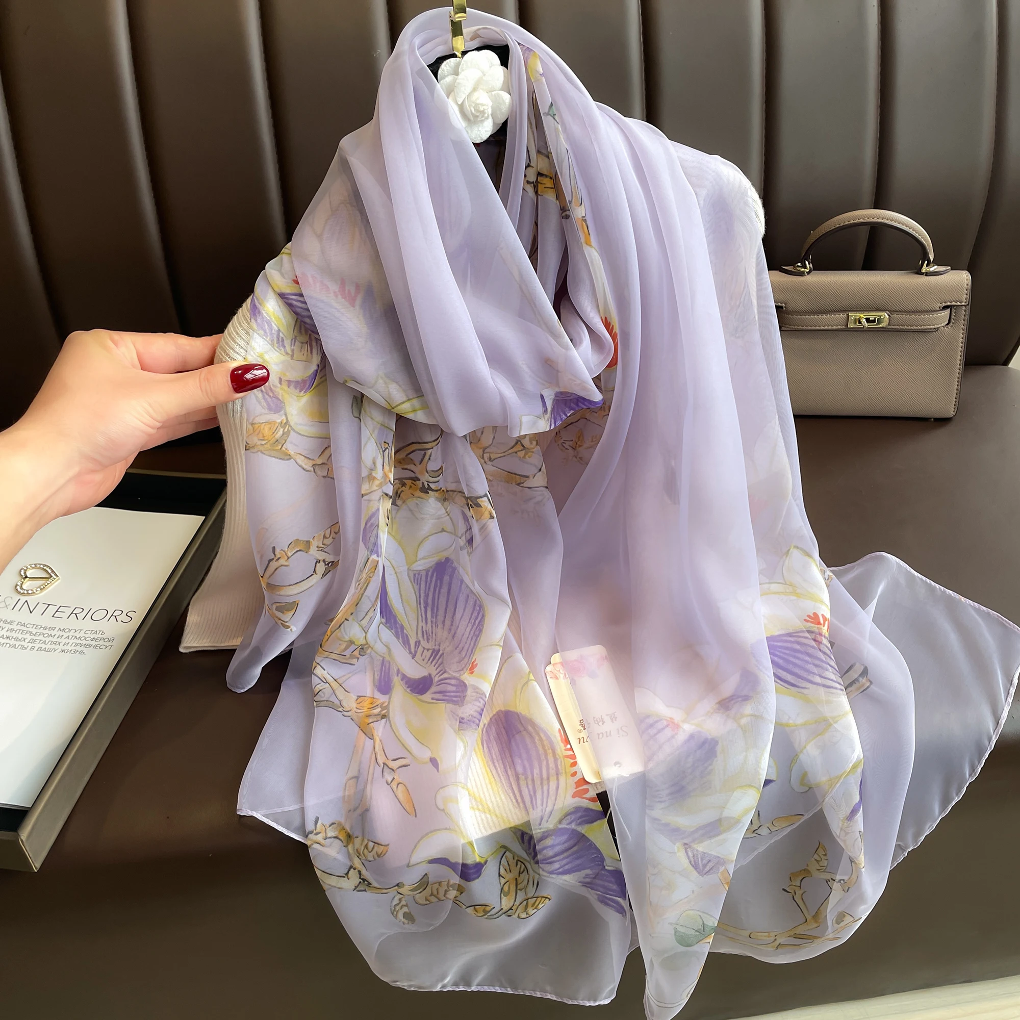 NEW Elegance Scarf Spring Summer Women Beach Sunscreen Fashion Soft Shawl High Quality Silk Lady Popular Print Scarves Hijab