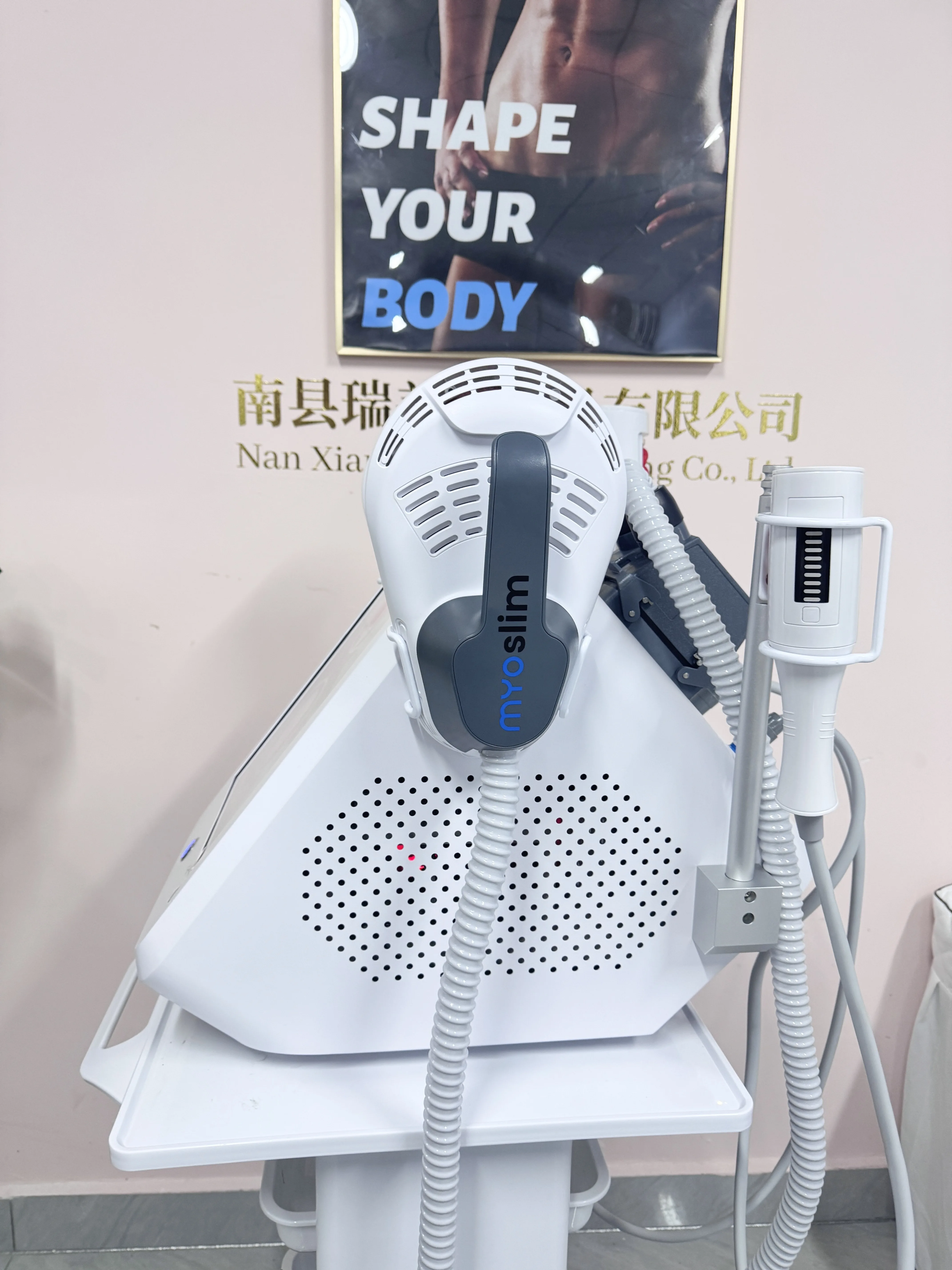 EMS Vacuum Inner Ball Roller 360 Degree Rolling Cellulite Massage Weights Loss Machine Body Muscle Body Slimming Fat Removal - immagine 6