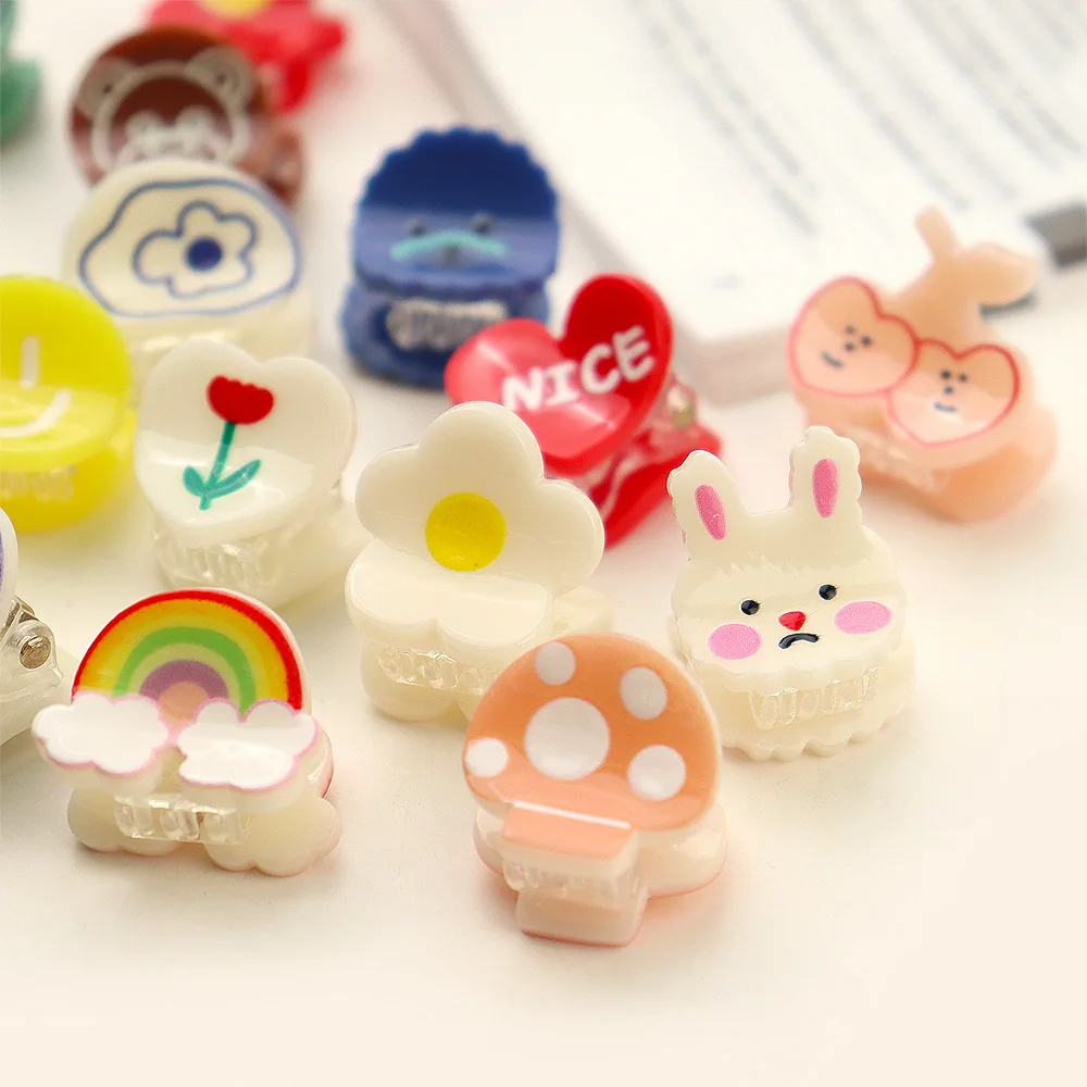 2 Pcs/Set Candy Color Cute Mini Hair Claw for Girls Lovely Acrylic Hair Accessories Sweet Cartoon Bear Rainbow Animal Headwear