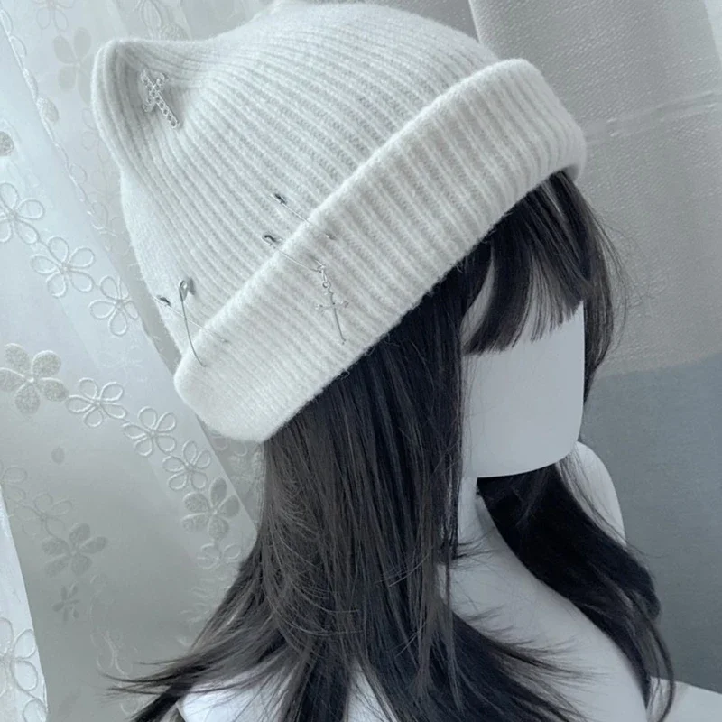 Cappello lavorato a maglia gotico per donna, cappello con orecchie da gatto Y2K, cappello con teschio fatto a mano all'uncinetto, copricapo per sottoculture femminili e adolescenti_voghion.com