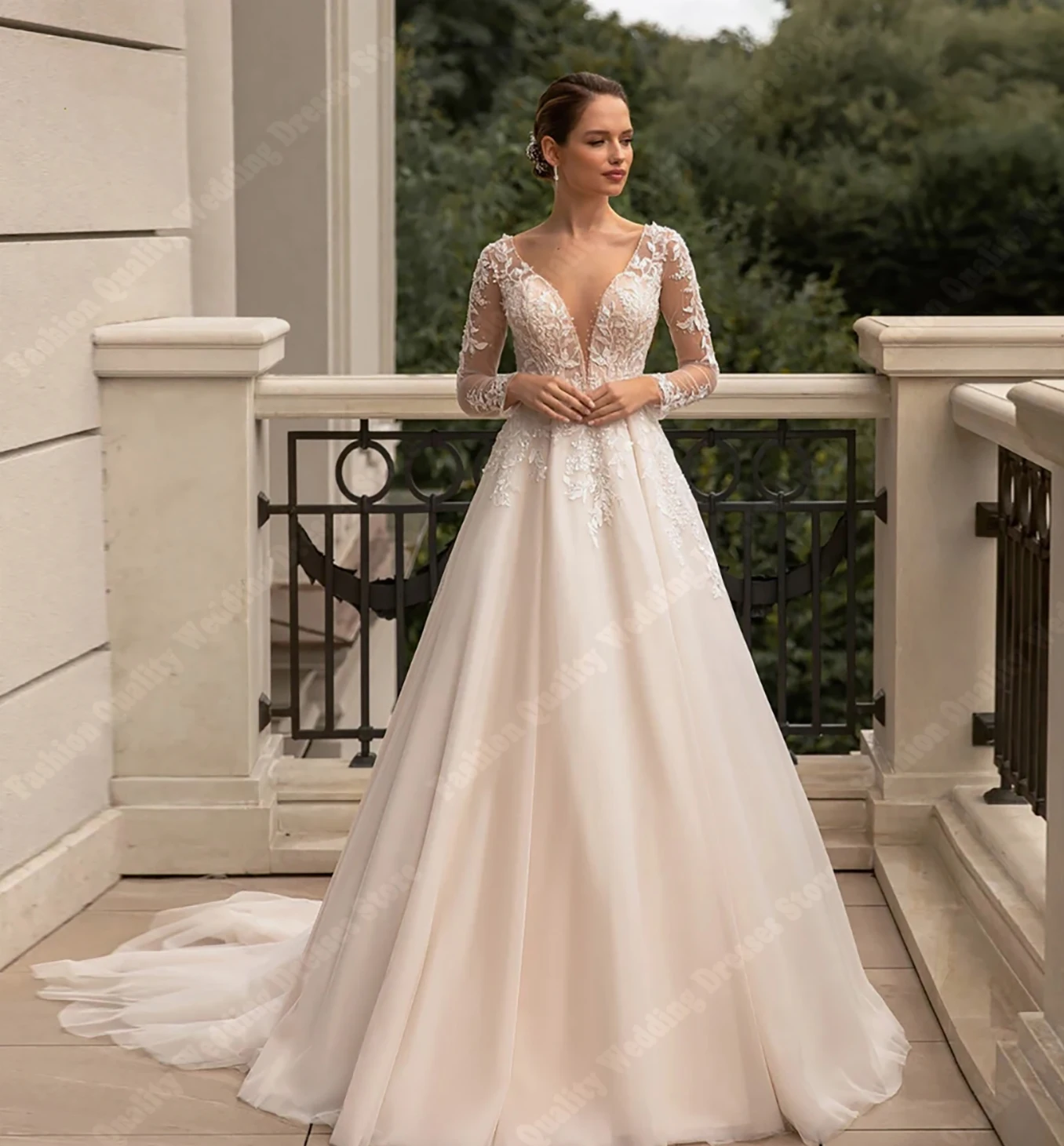 Deep V-Neck Wedding Dresses For Women Ivory A-Line Lace Long Sleeves Vintage Bride Ball Bridal Gown Vestidos De Novia Customized 3